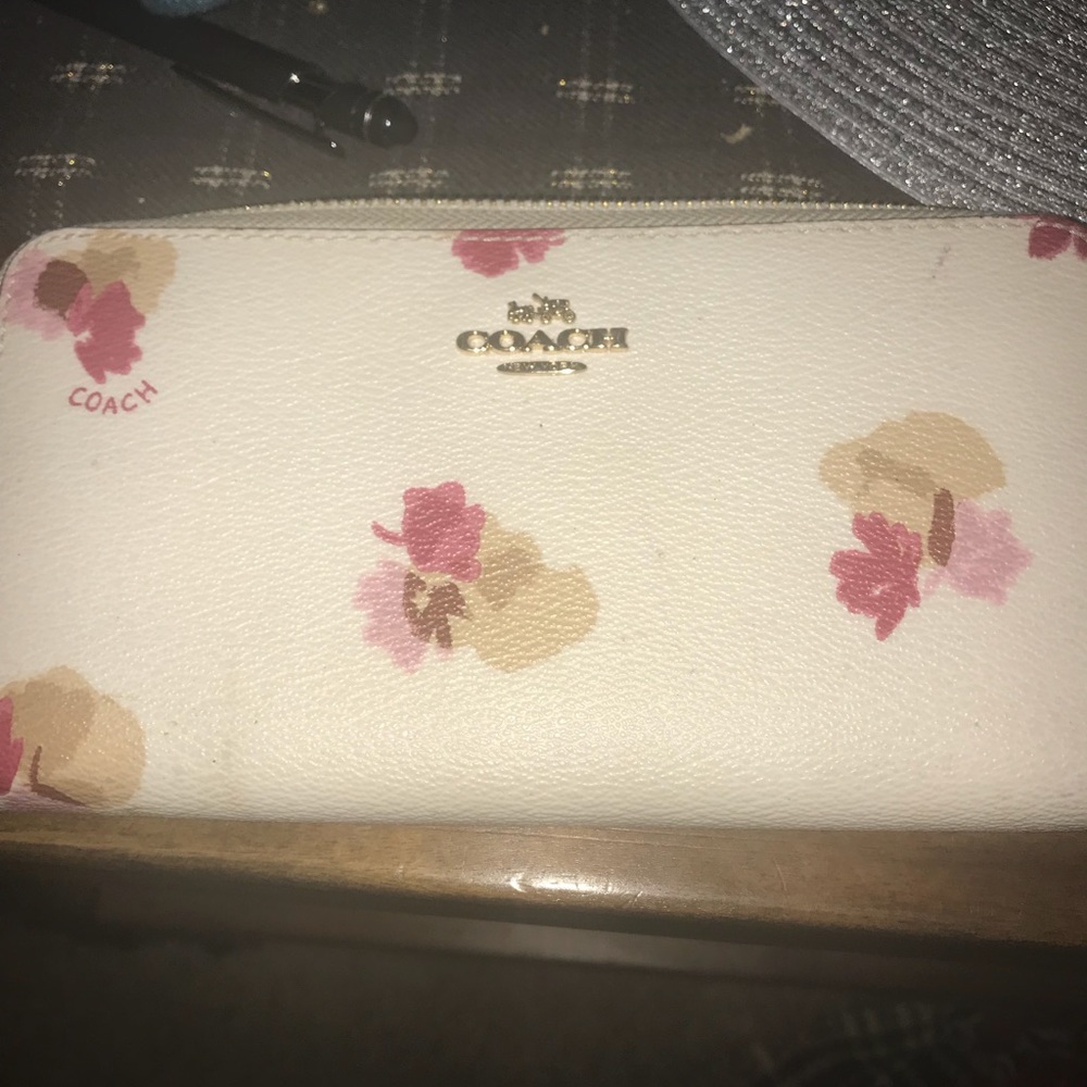 Coach wallet